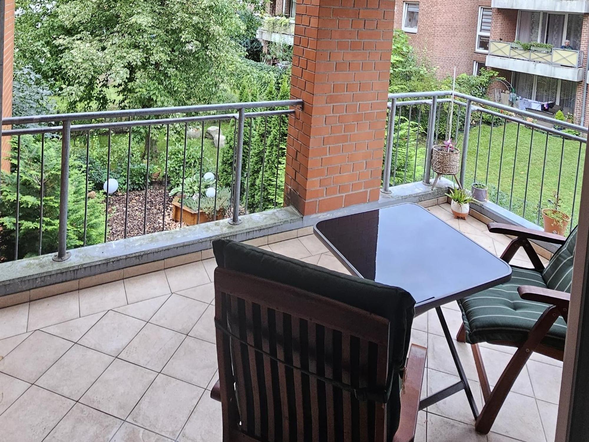 80 M2 Moderne Und Zentrale Wohnung In Hannover Mit Eigenem Parkplatz Rum bild